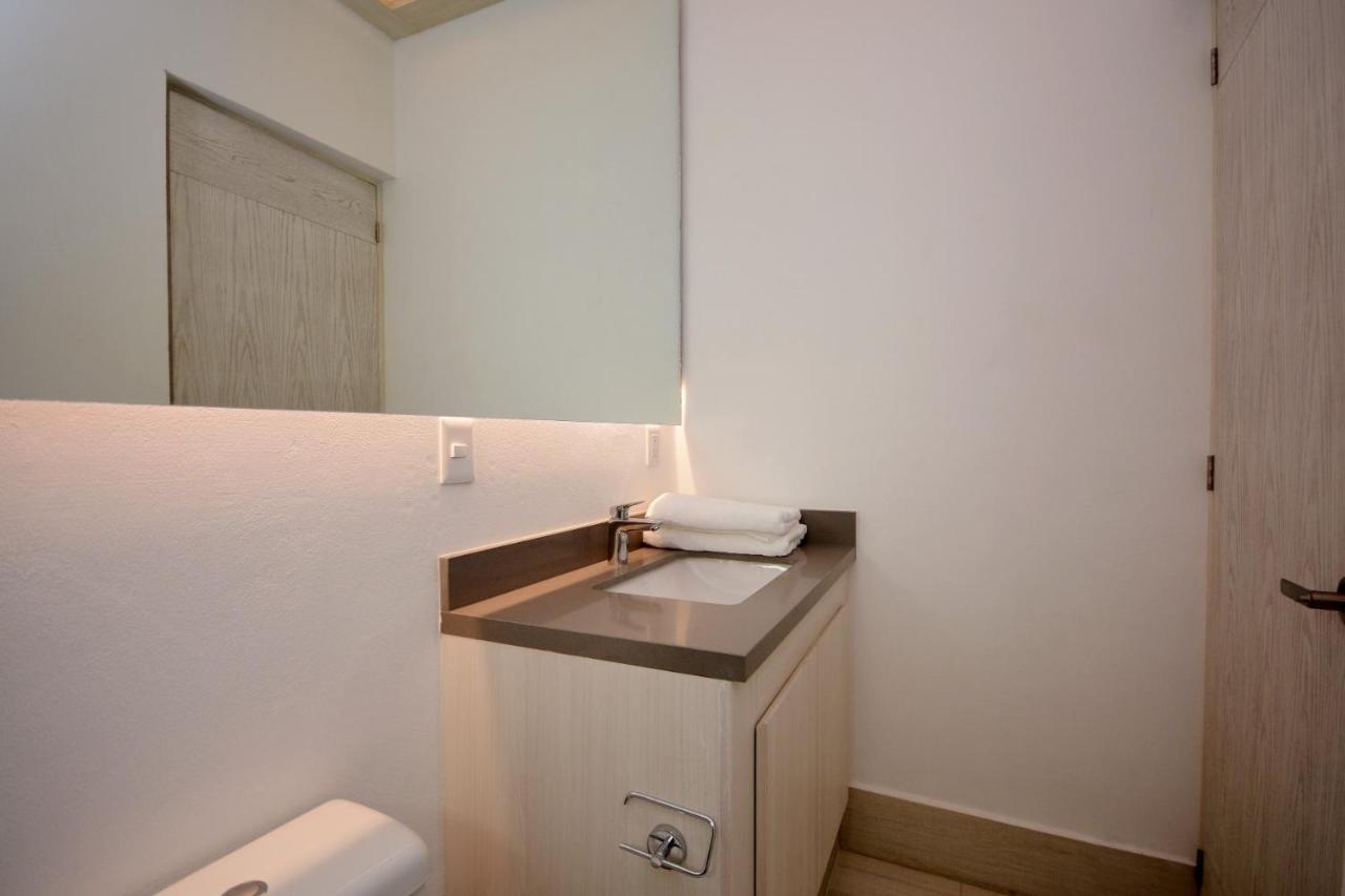 Mayan Monk Suites Playa del Carmen Eksteriør bilde